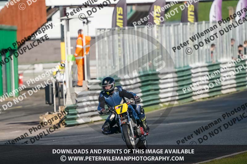 enduro digital images;event digital images;eventdigitalimages;mallory park;mallory park photographs;mallory park trackday;mallory park trackday photographs;no limits trackdays;peter wileman photography;racing digital images;trackday digital images;trackday photos